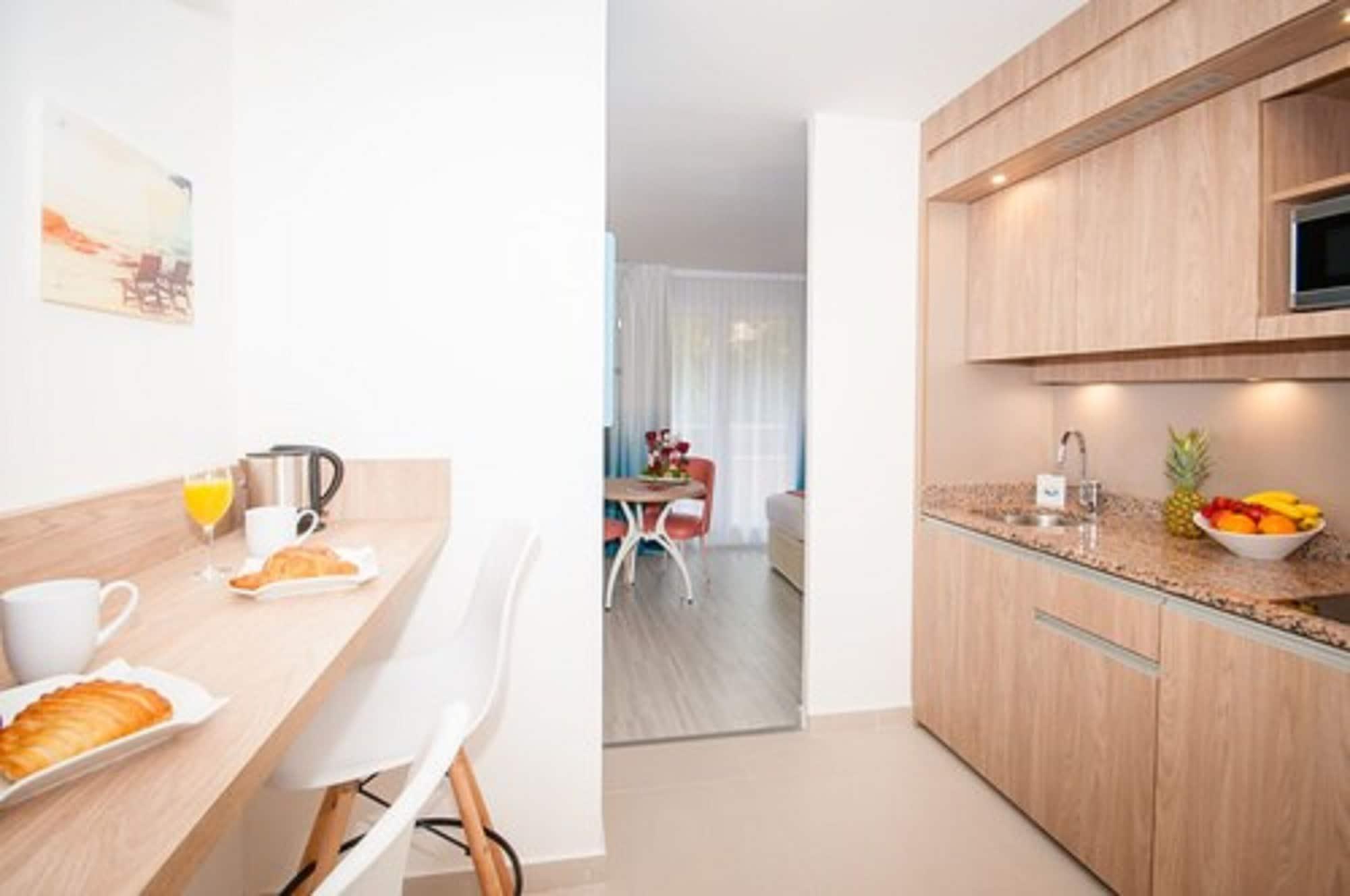 Residhome Promenade 3* Nice
